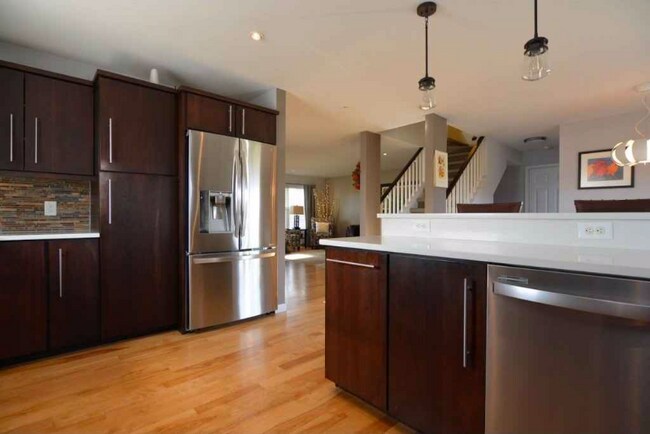 Foto del edificio - 441 Breckenridge Rd