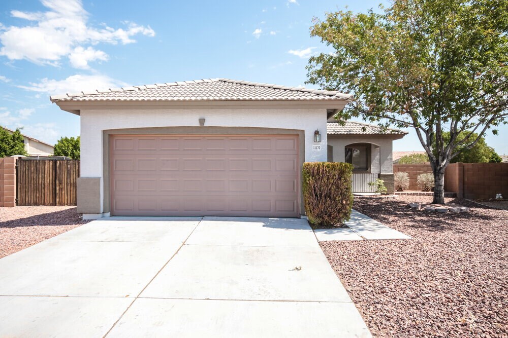 Foto principal - 11170 W Holly St