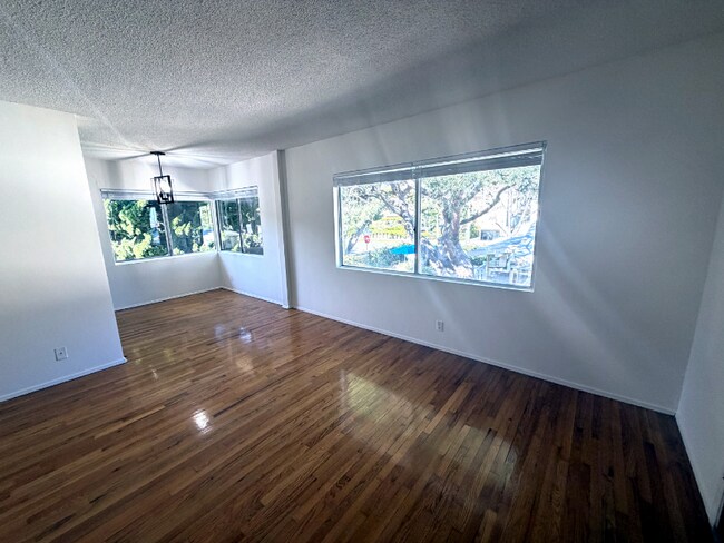 Foto del edificio - 807 3rd St