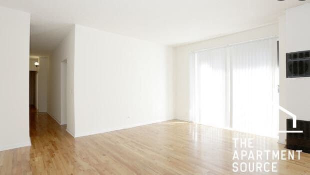 Photo - 4242 N Sheridan Rd Apartment