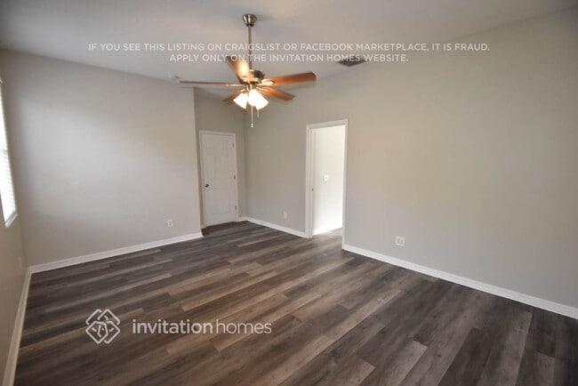 Foto del edificio - 5109 Clover Mist Dr