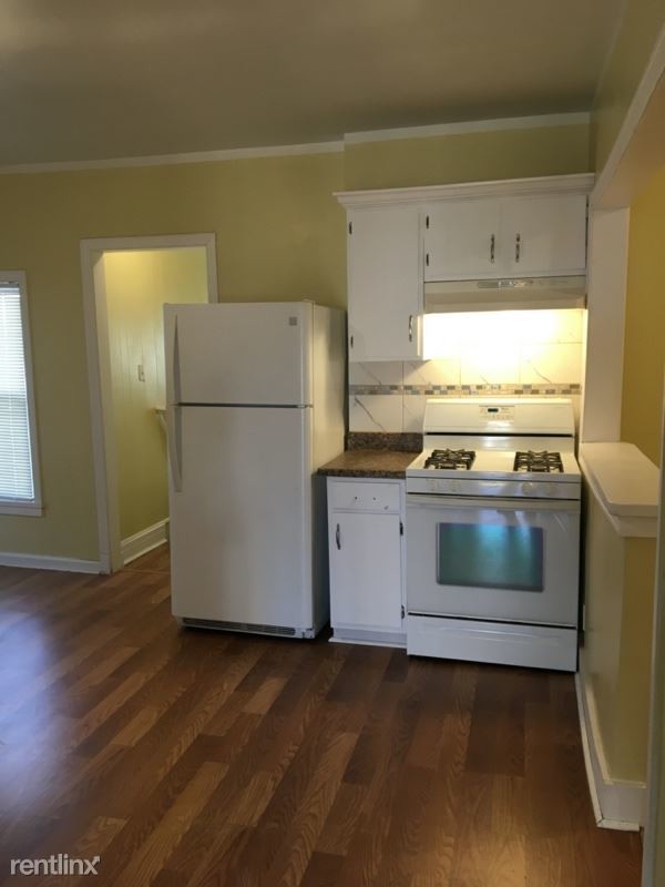 Building Photo - 2080 Seaview Ave