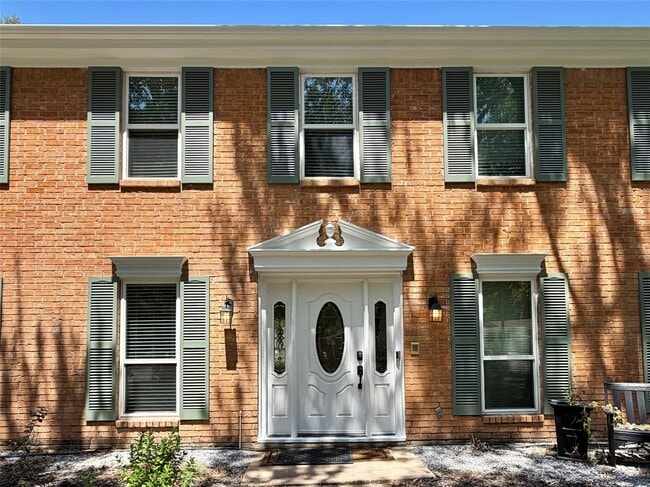 Building Photo - 15126 Turkey Creek Dr