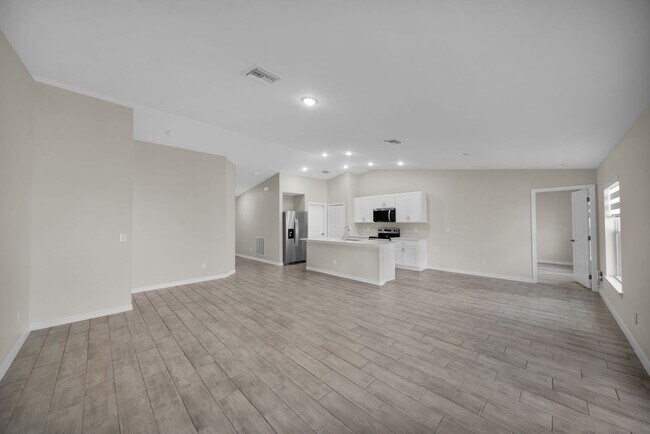 Foto del edificio - 1820 NE 7th Pl