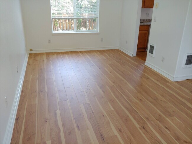 Foto del edificio - 2945 SW Salmon Ave