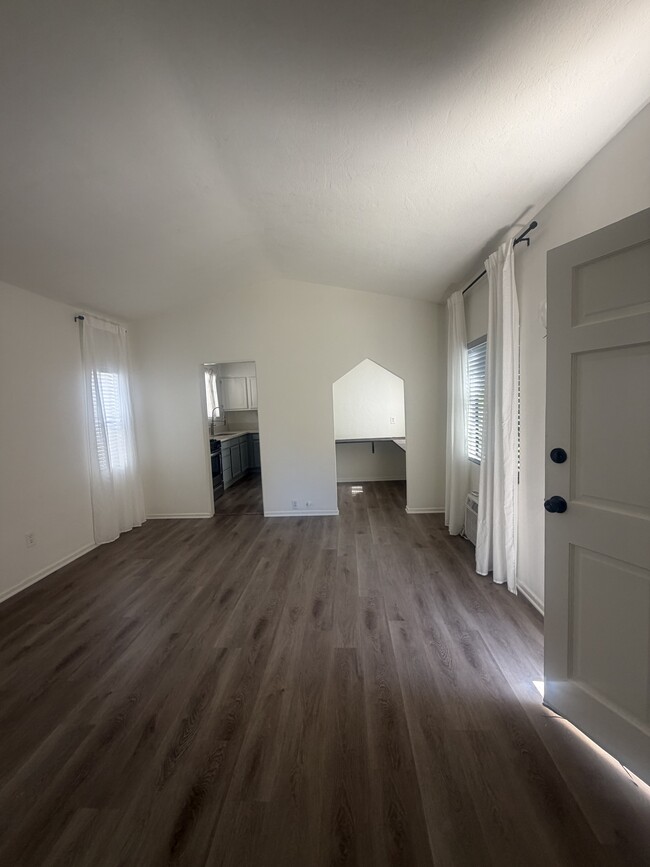 Building Photo - 5745 Fair Ave