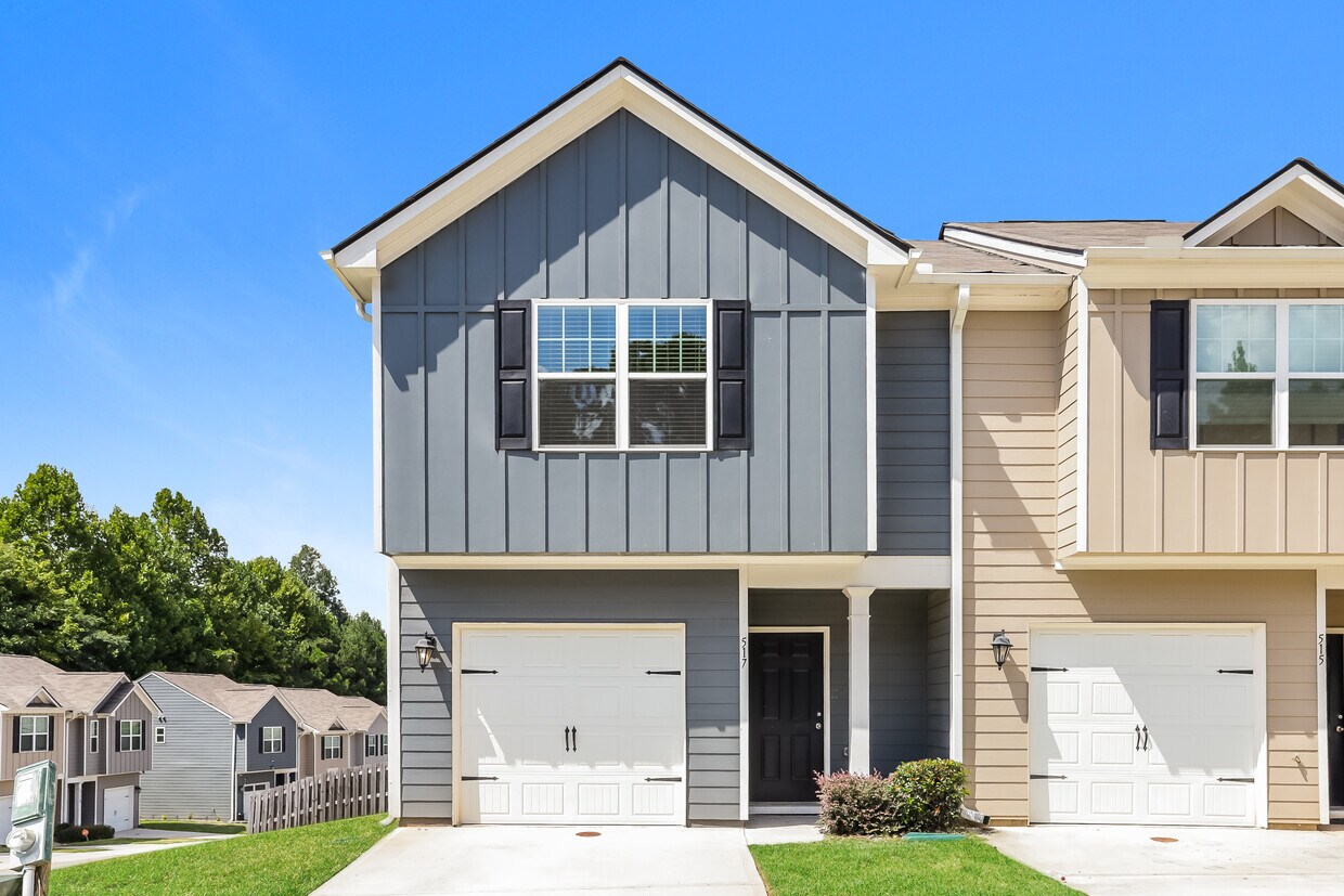 517 Highwood Ln, East Point, GA House Rental in East Point, GA