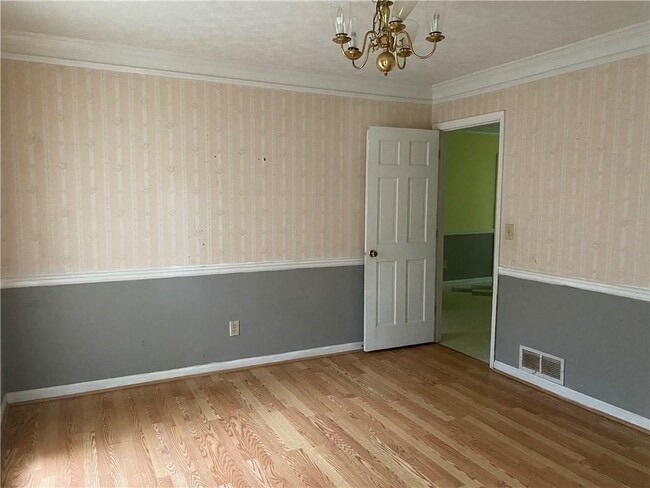 Building Photo - 1009 Hidden Hollow Dr