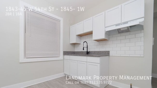 Building Photo - 1843 W 54th St