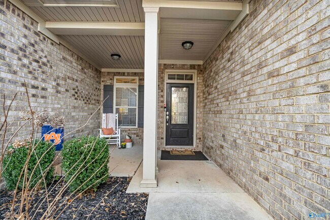 Building Photo - 9434 Crysillas Dr