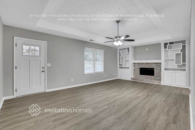 Building Photo - 495 Mountainview Dr