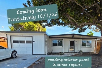 Building Photo - 624 N Fair Oaks Ave