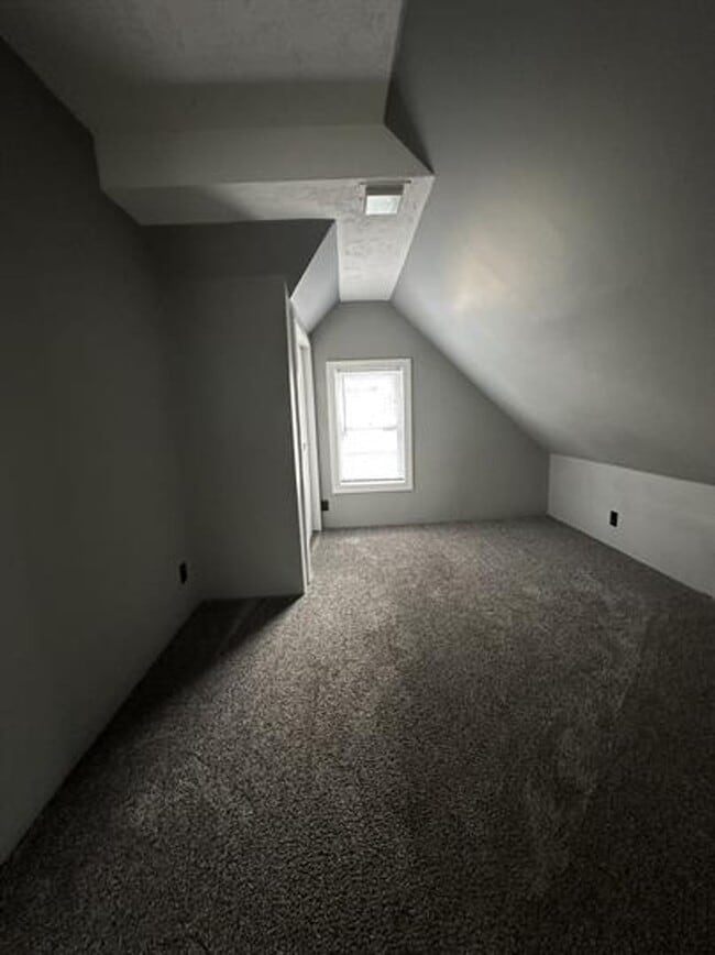 Foto del edificio - 712 S State St