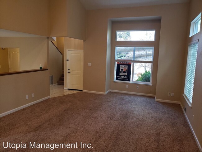 Building Photo - 4 br, 3 bath House - 3150 Navion Court