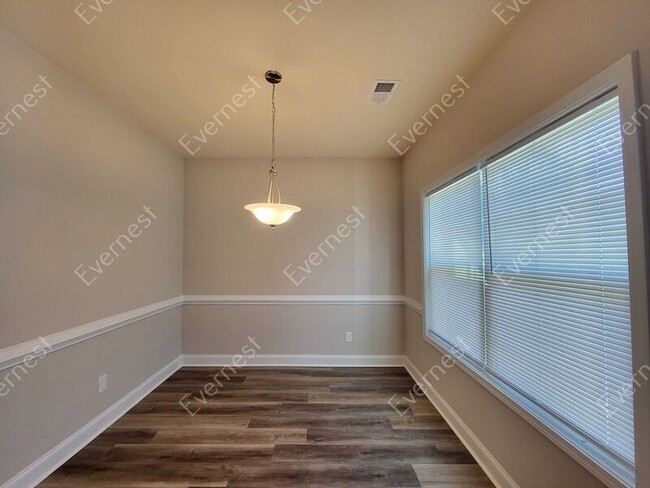 Foto del edificio - 1754 Live Oak Ln