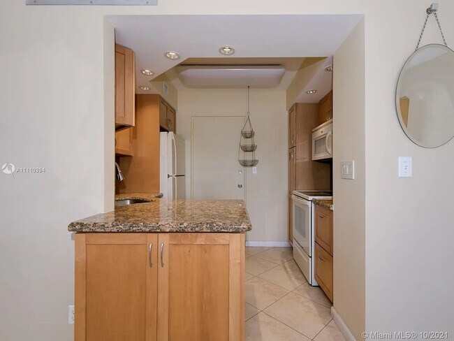 Foto del edificio - 1831 NE 38th St
