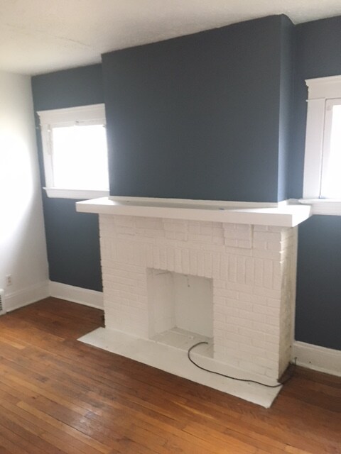 Foto del edificio - 2671 E 128th St