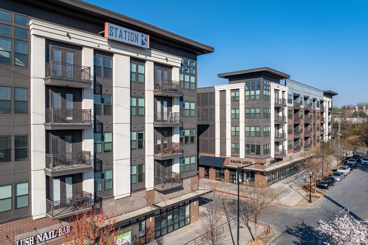 Station R Apartments - Station R Apartments