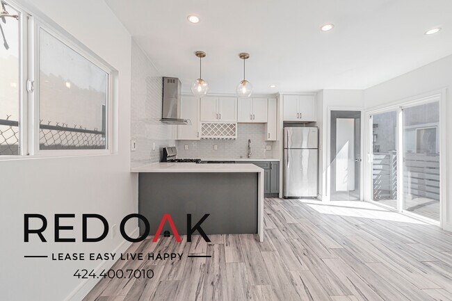Foto del edificio - 836 N Van Ness Ave
