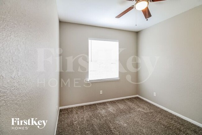 Foto del edificio - 4810 Bay Vista Dr