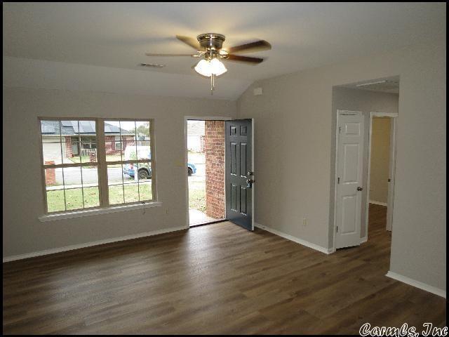 Foto del edificio - 13 Green Apple Dr