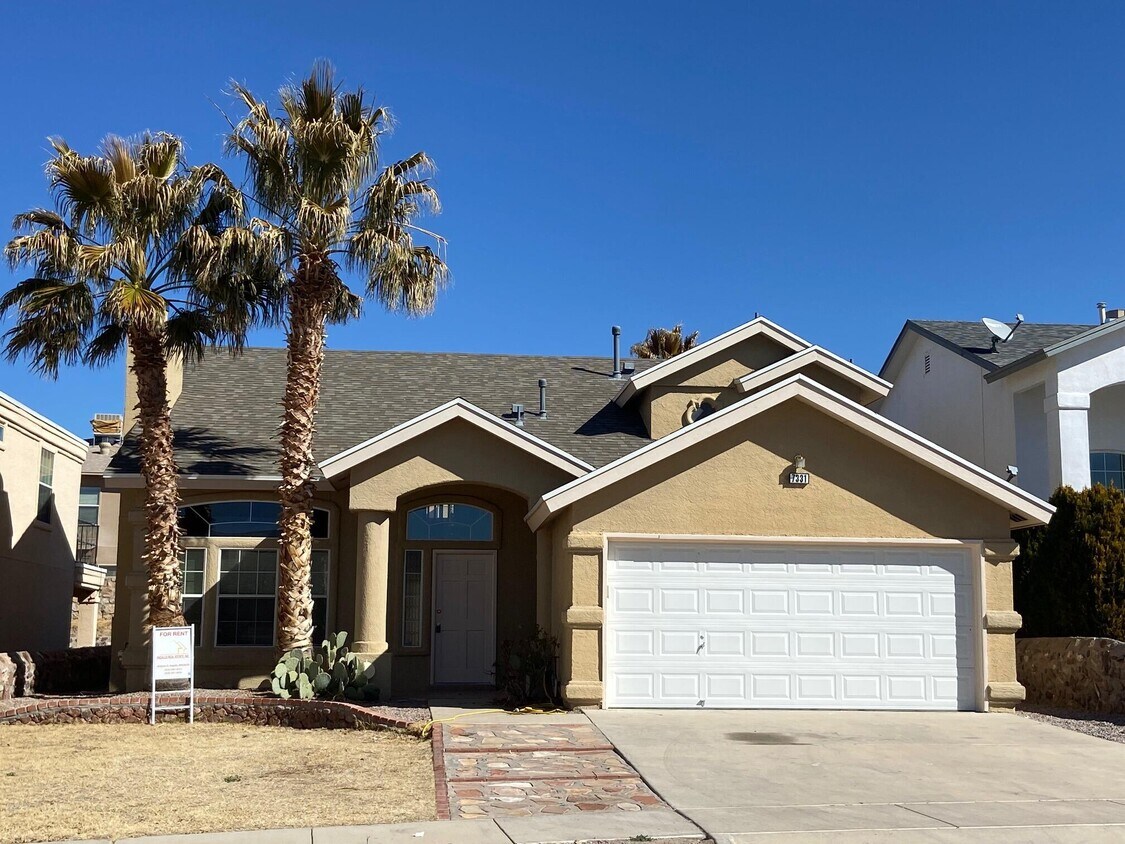 Foto principal - 7331 Corona Del Sol Dr