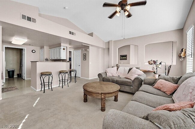 Foto del edificio - 10550 W Alexander Rd