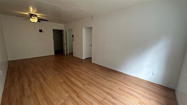 Building Photo - 5611 Jackson St