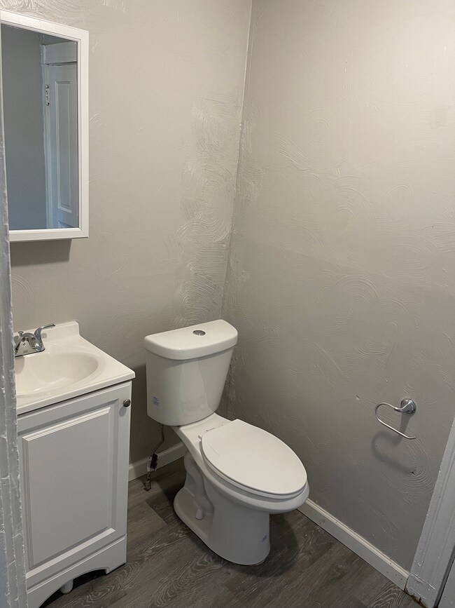 Foto del edificio - 802 Bell Ave