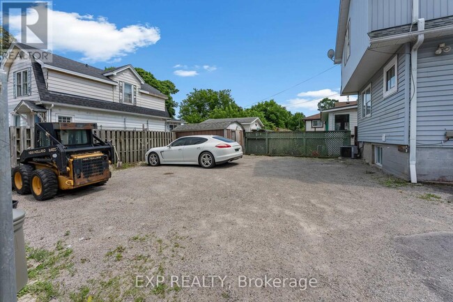 Building Photo - 4124 Terrace Ave