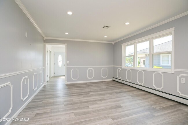 Building Photo - 11 St Pierri Ct