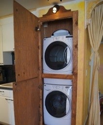 front loading Washer and Dryer - 828 21st St