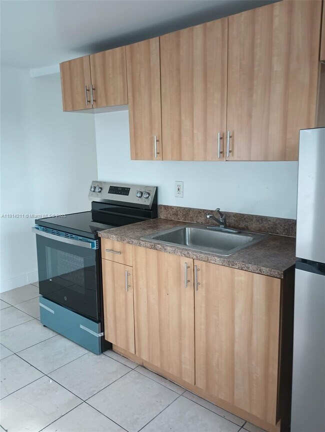 Foto del edificio - 1186 NW 103rd St