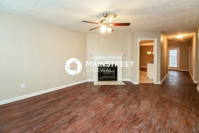 Building Photo - 3 Bedroom Pet-Friendly Home in College Park, GA with Main Street Renewal