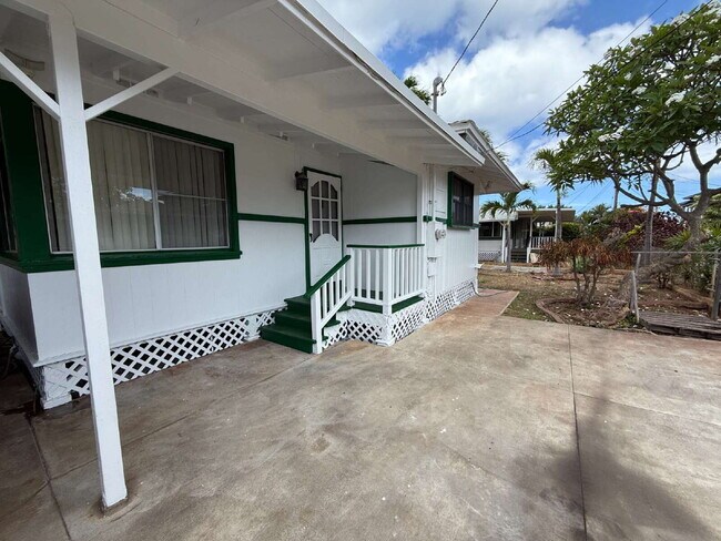 Foto del edificio - 2BR/1BA Cottage in Ewa Beach