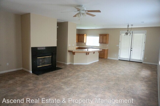 Building Photo - 3 br, 2 bath House - 205 Villa Elegante Drive