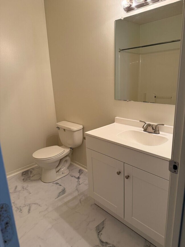 Foto del edificio - 3 Bedroom/2.5 Bath Townhome