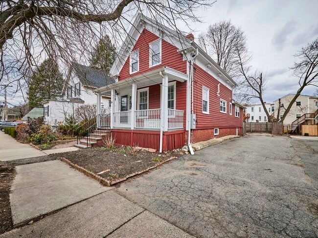 Building Photo - 36 E Foster St