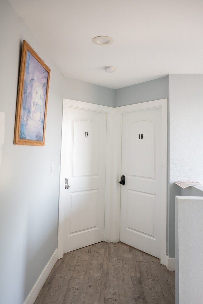 Photo - 1635 E 33rd St House