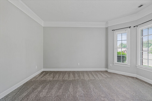 Building Photo - 101 Coriander Ln