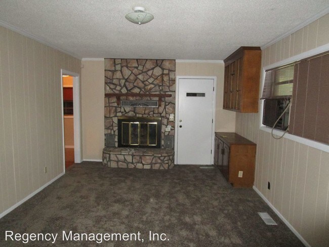 Foto del edificio - 4 br, 4 bath House - Main Street North-3050
