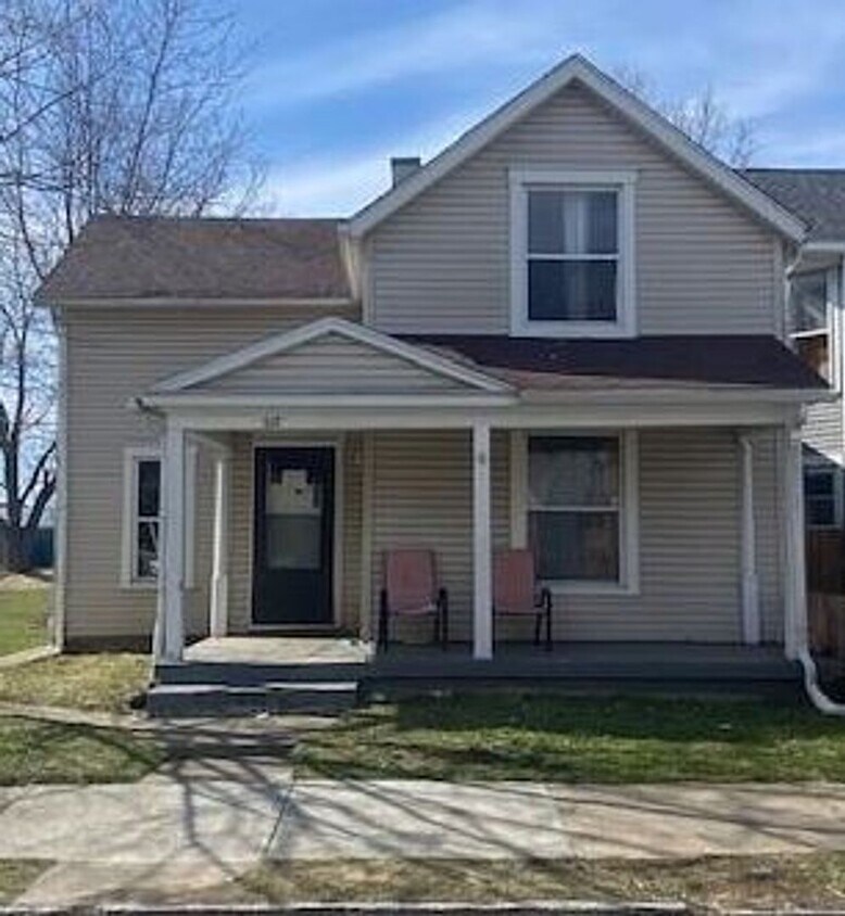 Foto principal - 3 bed 1 bath close to everything in Dayton!