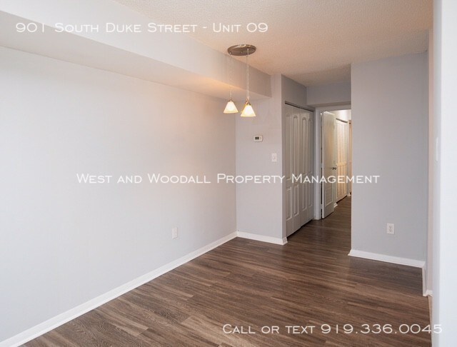 Building Photo - 901 S Duke St