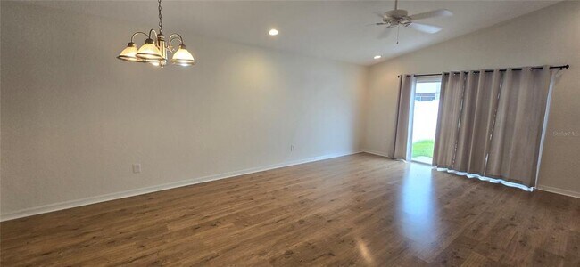 Foto del edificio - 12387 NE 51st Terrace