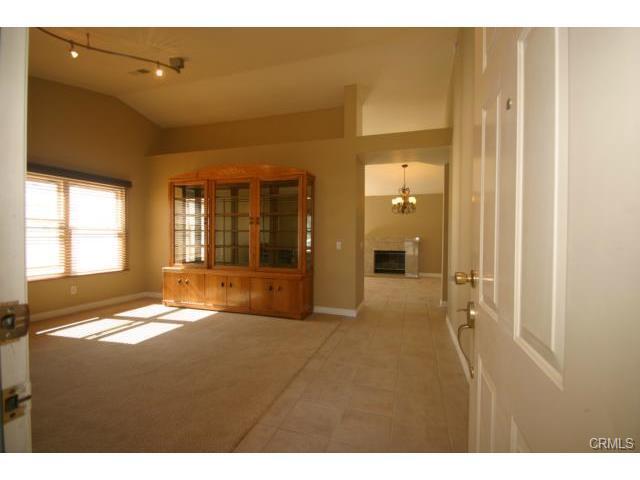 Building Photo - Beautiful Single Story 3 Bedroom Home in V...