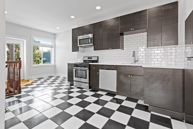 Foto del edificio - 504 Talbot Ave