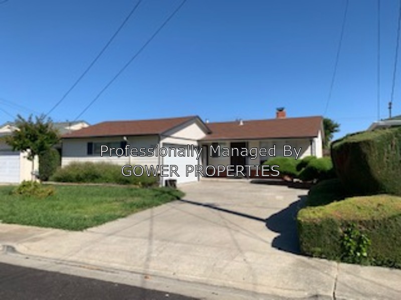 Primary Photo - 35832 Adobe Dr