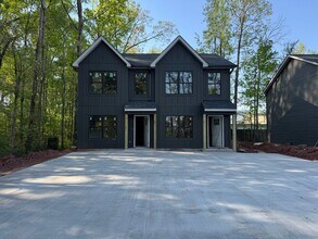 Building Photo - 110 Wildwood Rd NE