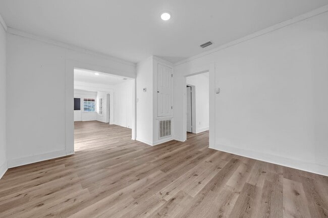 Building Photo - For Rent – Mobile, AL