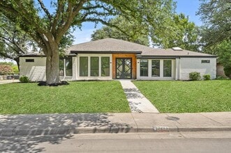 Building Photo - 7103 Blythdale Dr